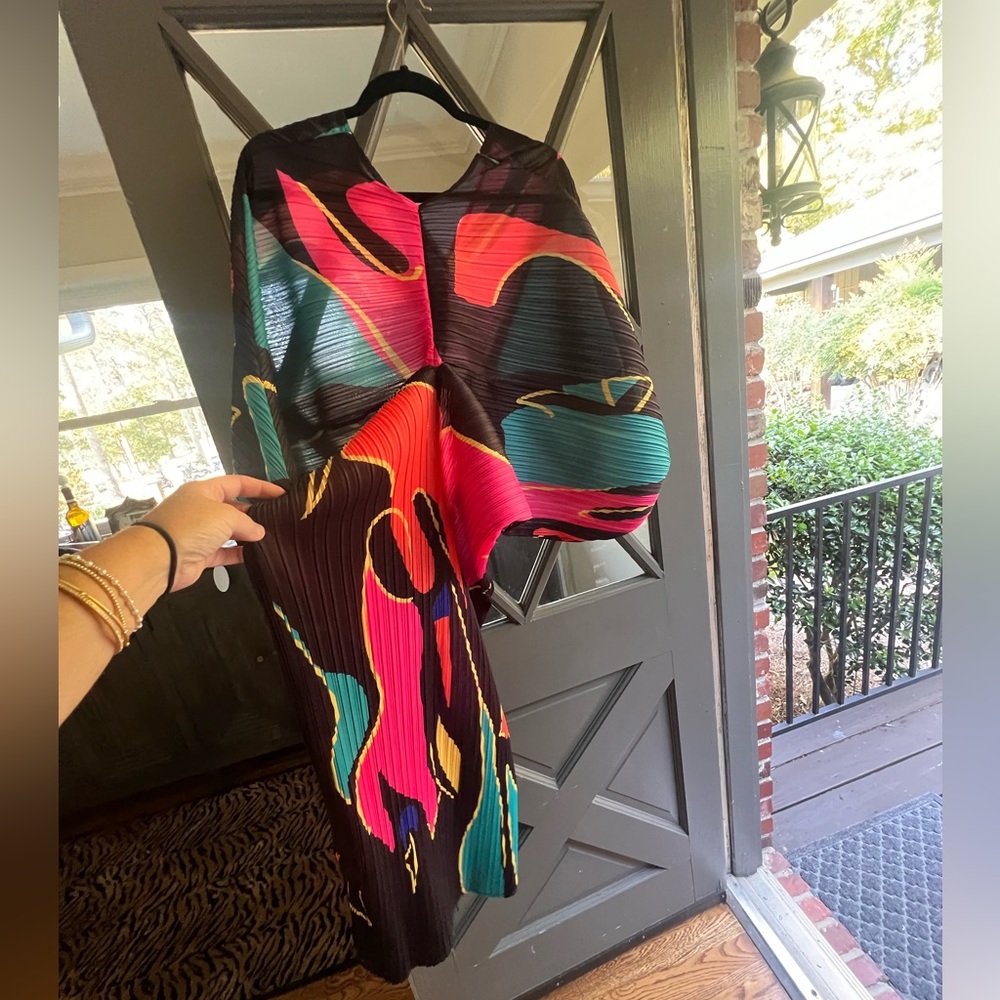 Women’s dress